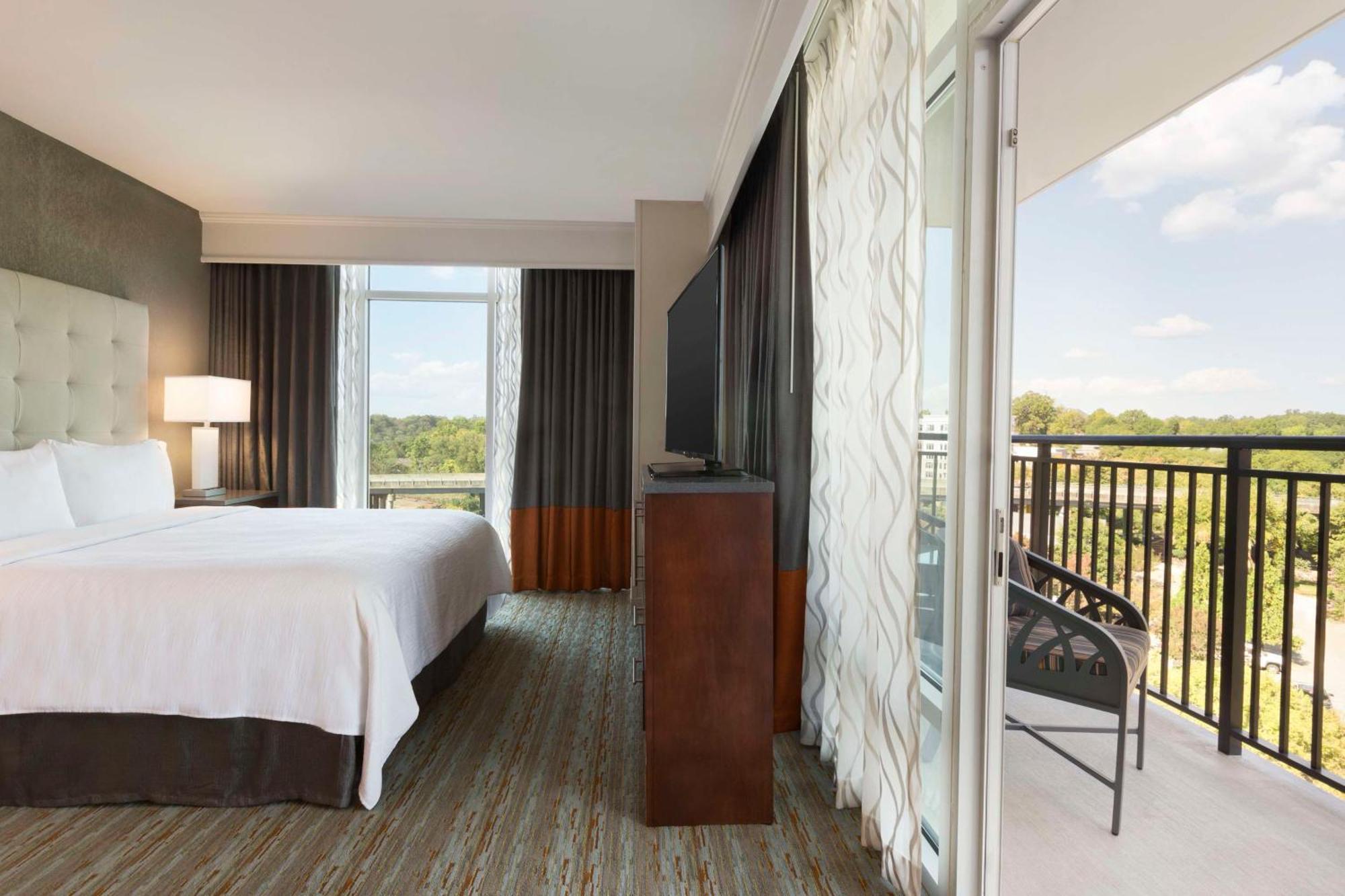 Embassy Suites By Hilton Greenville Downtown Riverplace Esterno foto