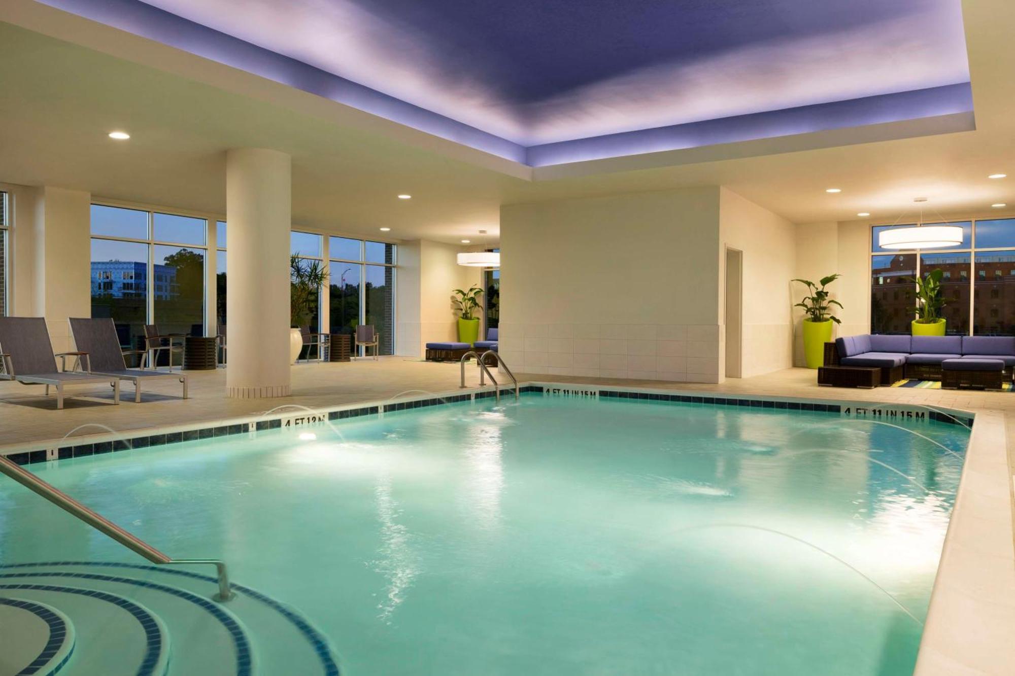 Embassy Suites By Hilton Greenville Downtown Riverplace Esterno foto