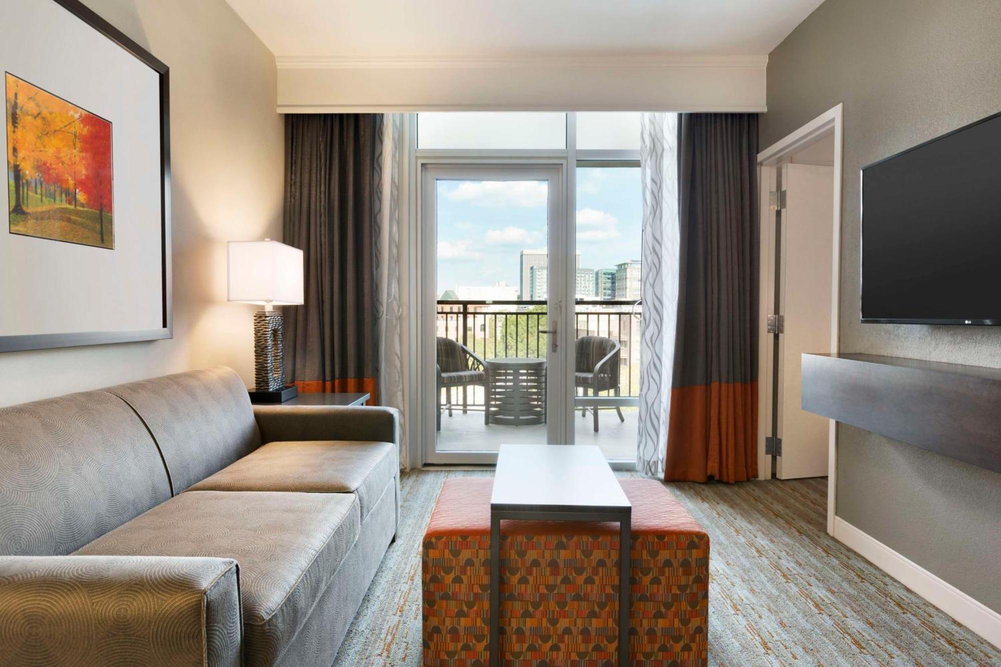 Embassy Suites By Hilton Greenville Downtown Riverplace Esterno foto