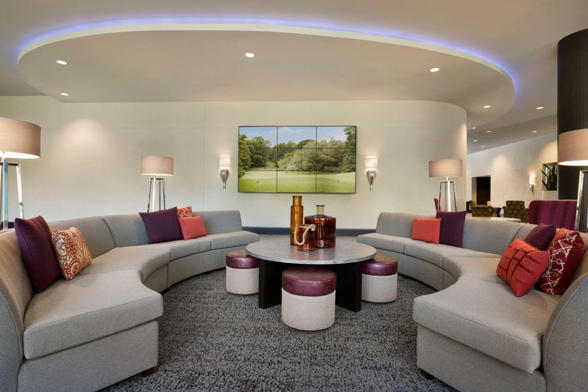 Embassy Suites By Hilton Greenville Downtown Riverplace Esterno foto